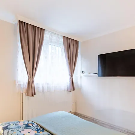 Cozy - New - Modern Apartmán