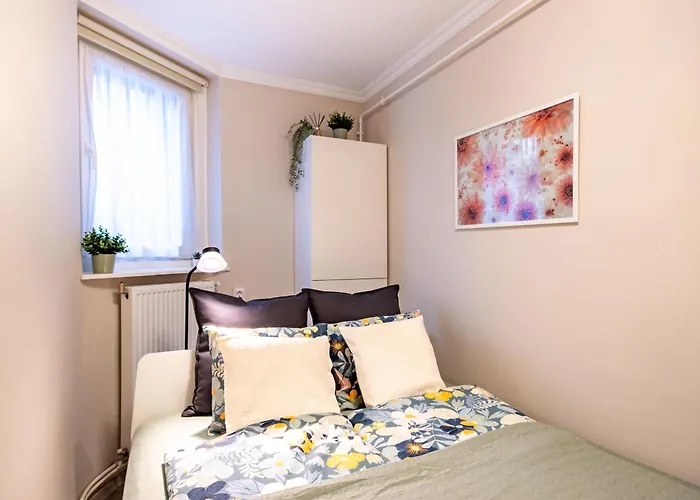 Cozy - New - Modern * Budapesta