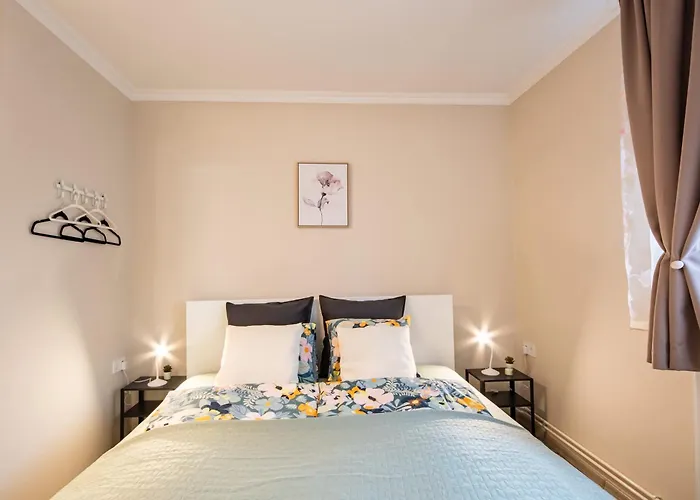 Cozy - New - Modern Apartament *